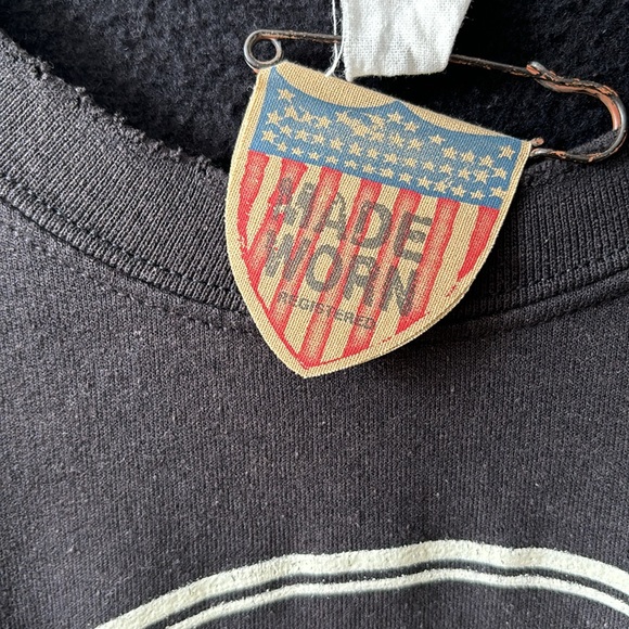 NWT Madeworn AC/DC Highway to Hell Sweatshirt M - Picture 3 of 4